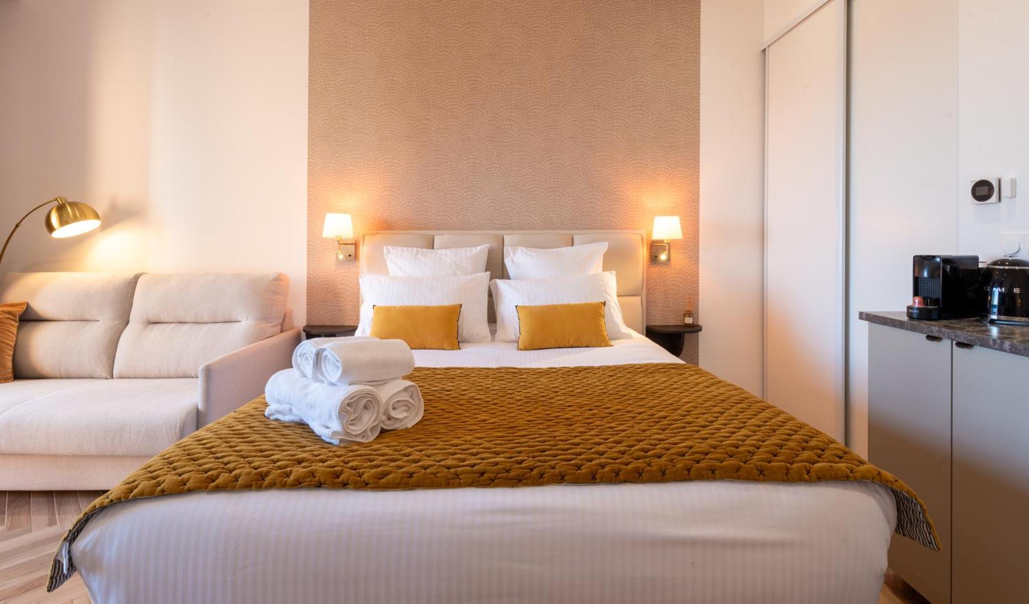 Monaco Border Luxury Suite - Sea View - Pool Beausoleil Esterno foto